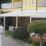 Y Casona El Carmen 3*