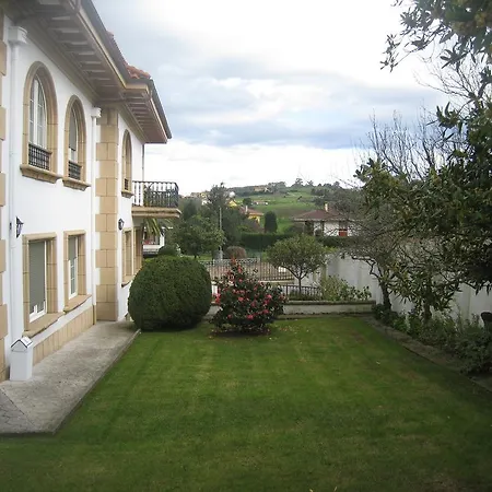 Y Casona El Carmen Hotel Perlora