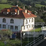 Y Casona El Carmen 3* Perlora