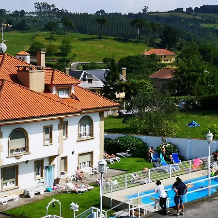 Y Casona El Carmen 3* Perlora