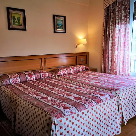 Szálloda Y Casona El Carmen 3*