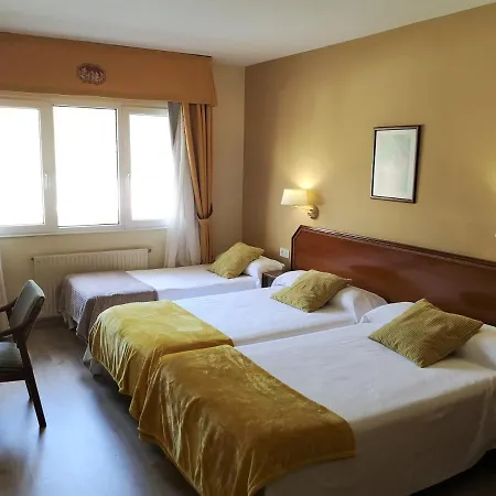 Szálloda Y Casona El Carmen 3*