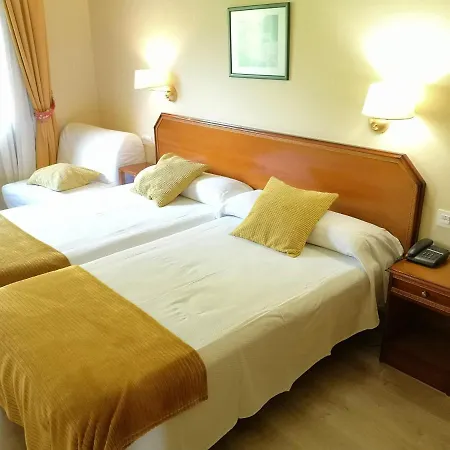Y Casona El Carmen Szálloda 3*