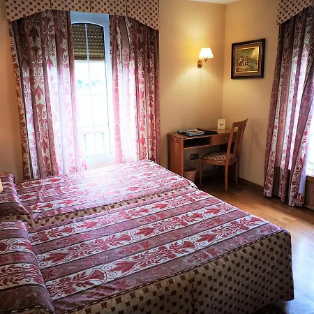 Y Casona El Carmen Szálloda