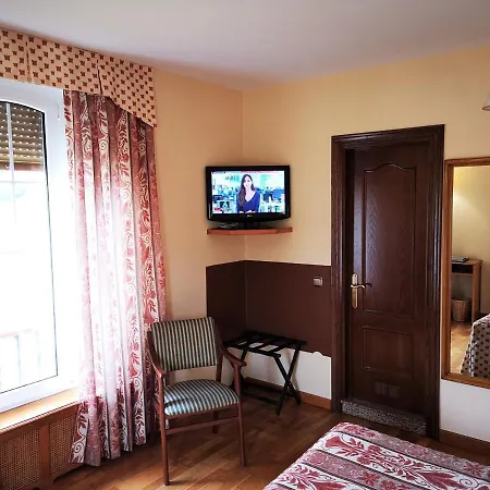 Y Casona El Carmen Szálloda 3*