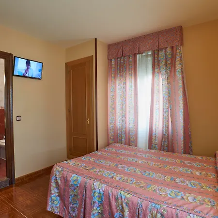 Y Casona El Carmen Szálloda 3*