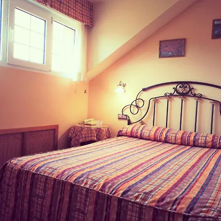 Y Casona El Carmen Hotel Perlora