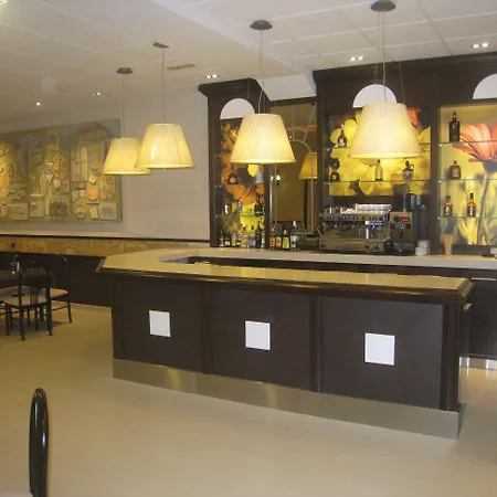 ホテル Y Casona El Carmen 3*
