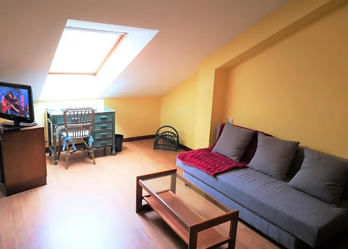 Y Casona El Carmen Perlora