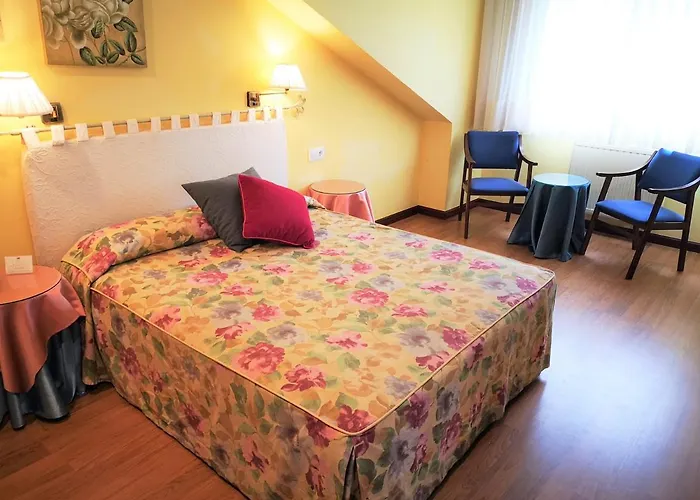 Y Casona El Carmen Hotel Perlora