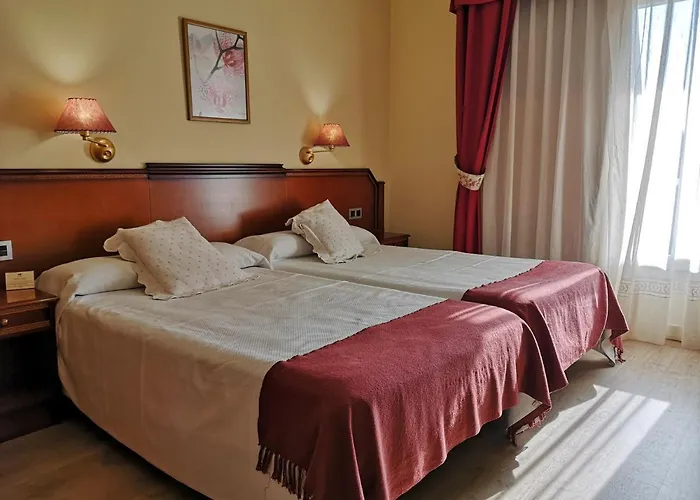 Y Casona El Carmen Hotel Perlora