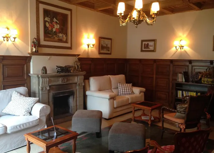 Y Casona El Carmen Hotel Perlora