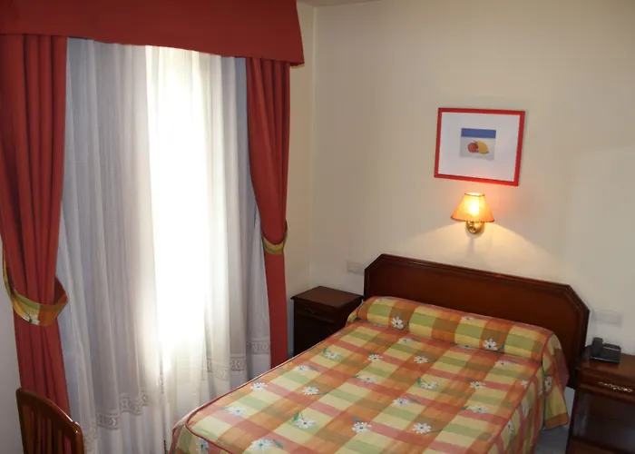 Y Casona El Carmen 3* Perlora