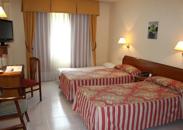 Y Casona El Carmen 3*