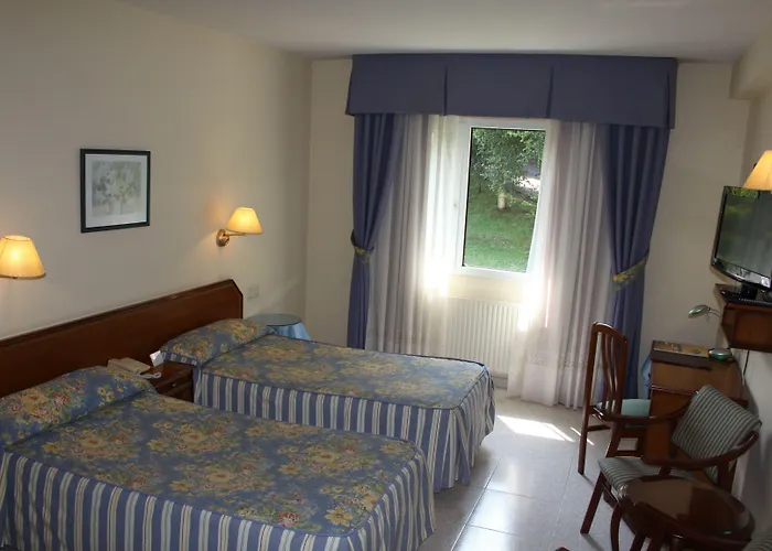 Y Casona El Carmen Perlora