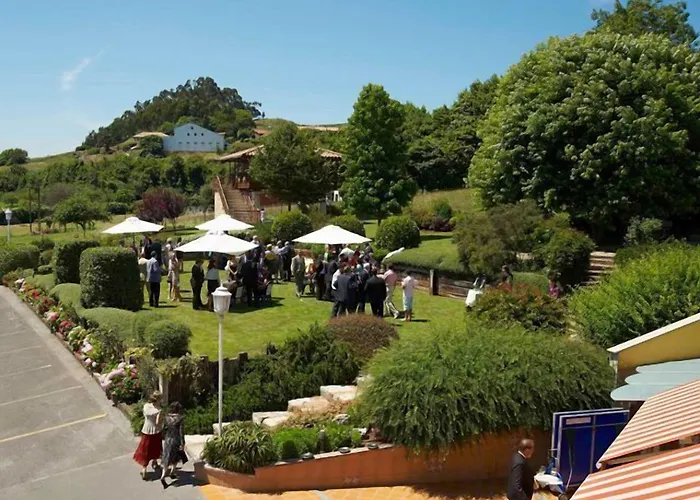 Y Casona El Carmen 3*