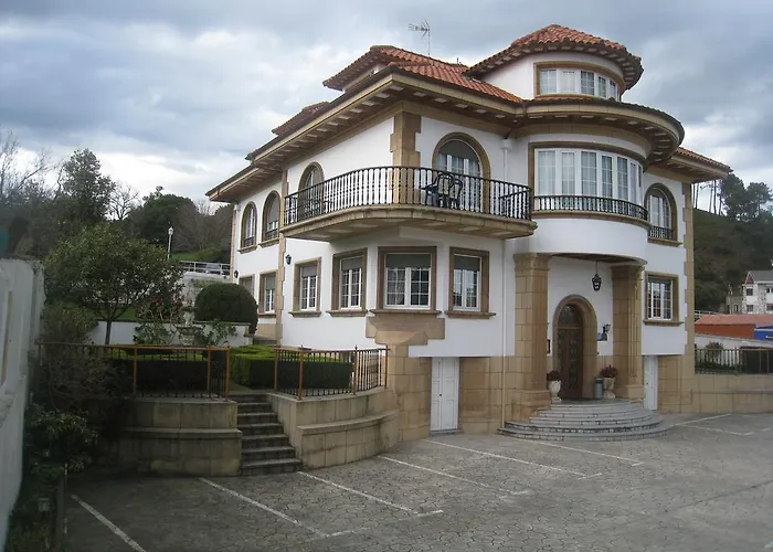 Hotel Y Casona El Carmen Perlora