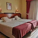 Y Casona El Carmen 호텔 펄로라