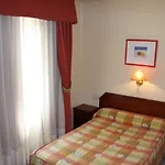 Y Casona El Carmen 3* 펄로라